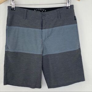 Nitrous Black colorblock gray shorts boys size 16